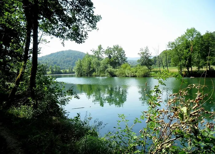 In Near Kama Nik Trail Nyaraló Vrbovsko