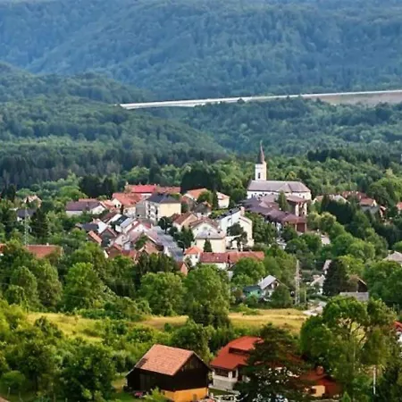 In Near Kama Nik Trail * Vrbovsko